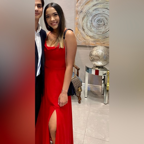 Long Formal Red Dress with leg slit - Picture 6 of 8
